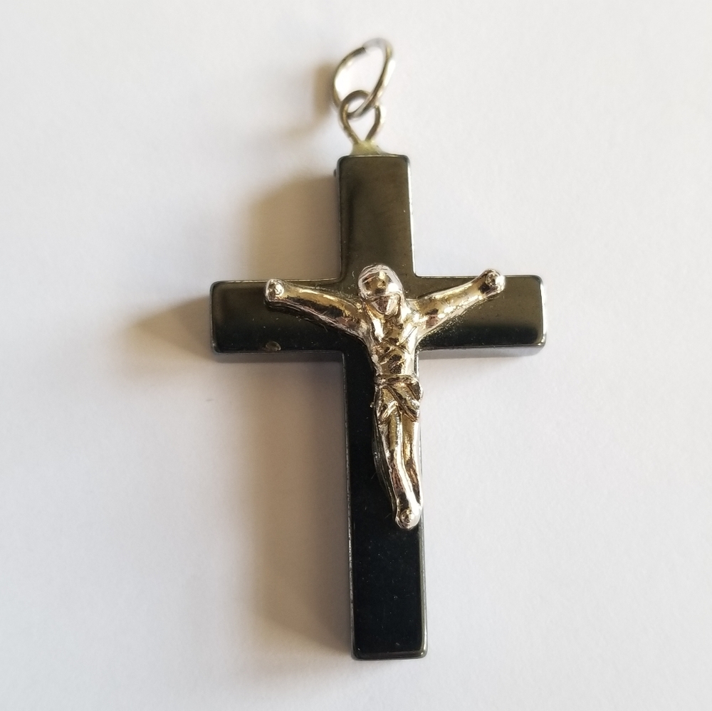 Vintage cross pendant silver tone Hematite? Dark grey charm crucifix